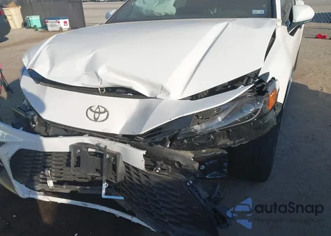 2025 Toyota Camry Se из США, поврежденный, VIN 4T1DAACKXSU037534